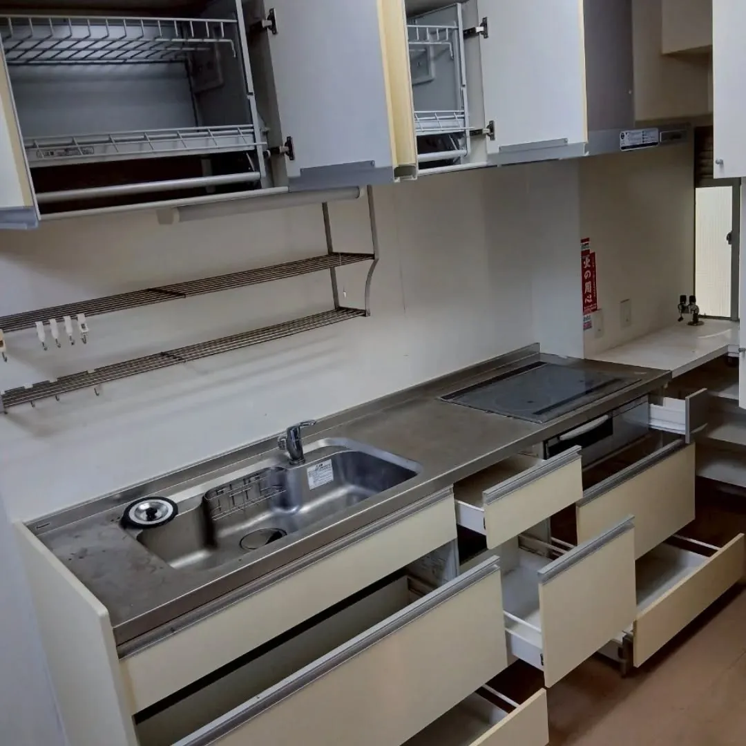 新潟市西区で遺品整理作業を行いました。