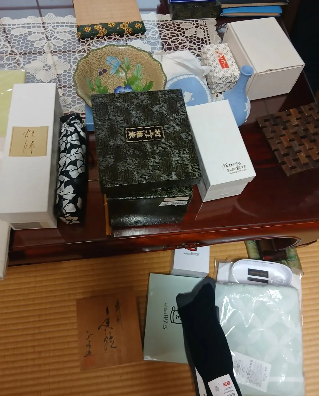 本日は1月に遺品整理を予定されているお客様の買取査定でした。