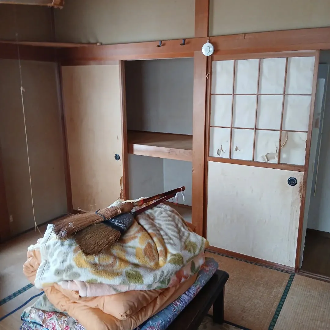 長岡市栃尾で空き家整理┃一軒家の残地物撤去作業事例