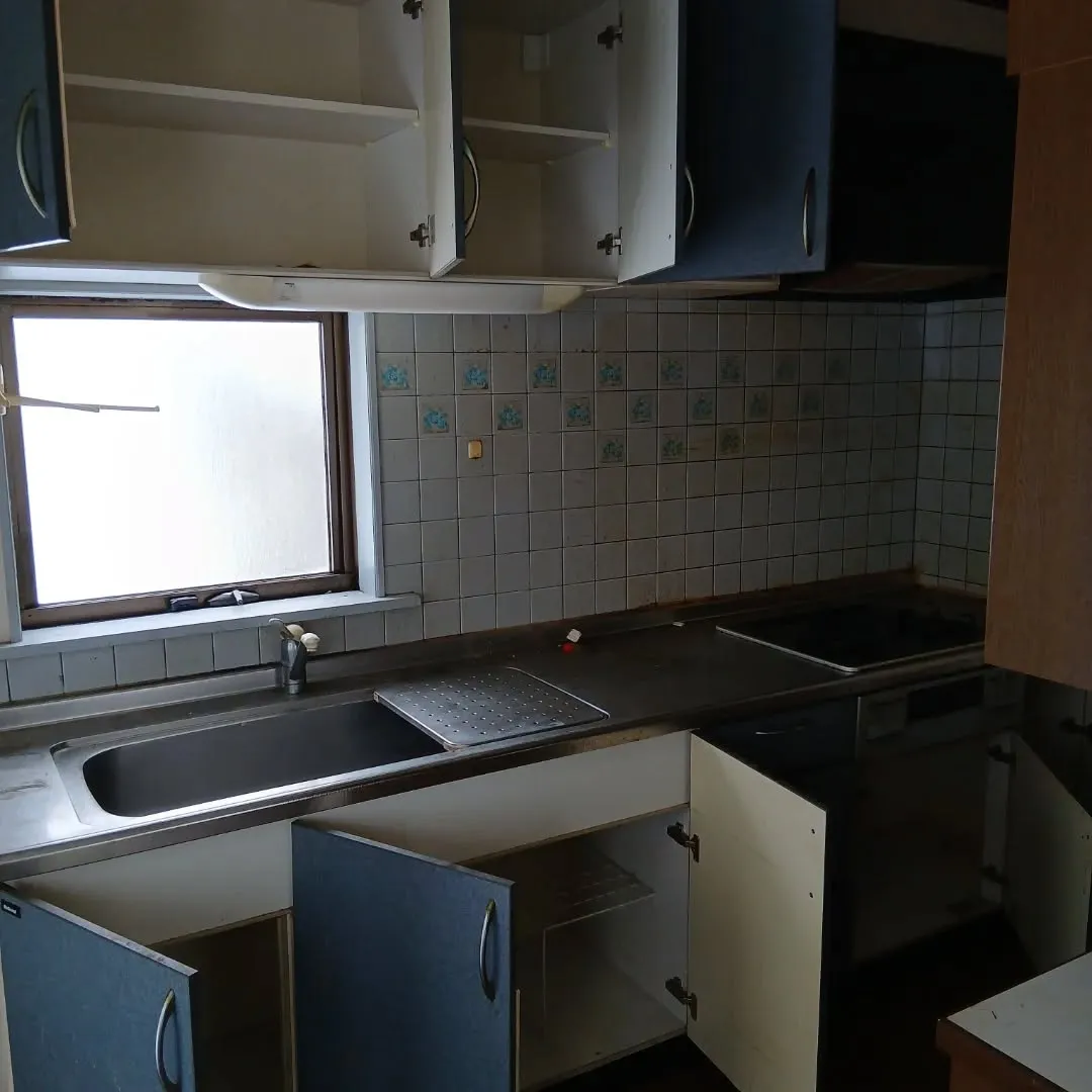 長岡市栃尾で空き家整理┃一軒家の残地物撤去作業事例