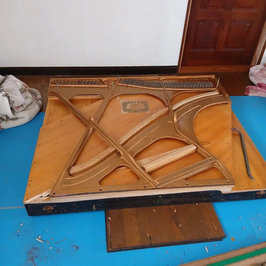 【プロの技】2階のピアノを室内で解体・搬出！お部屋を傷つけず...