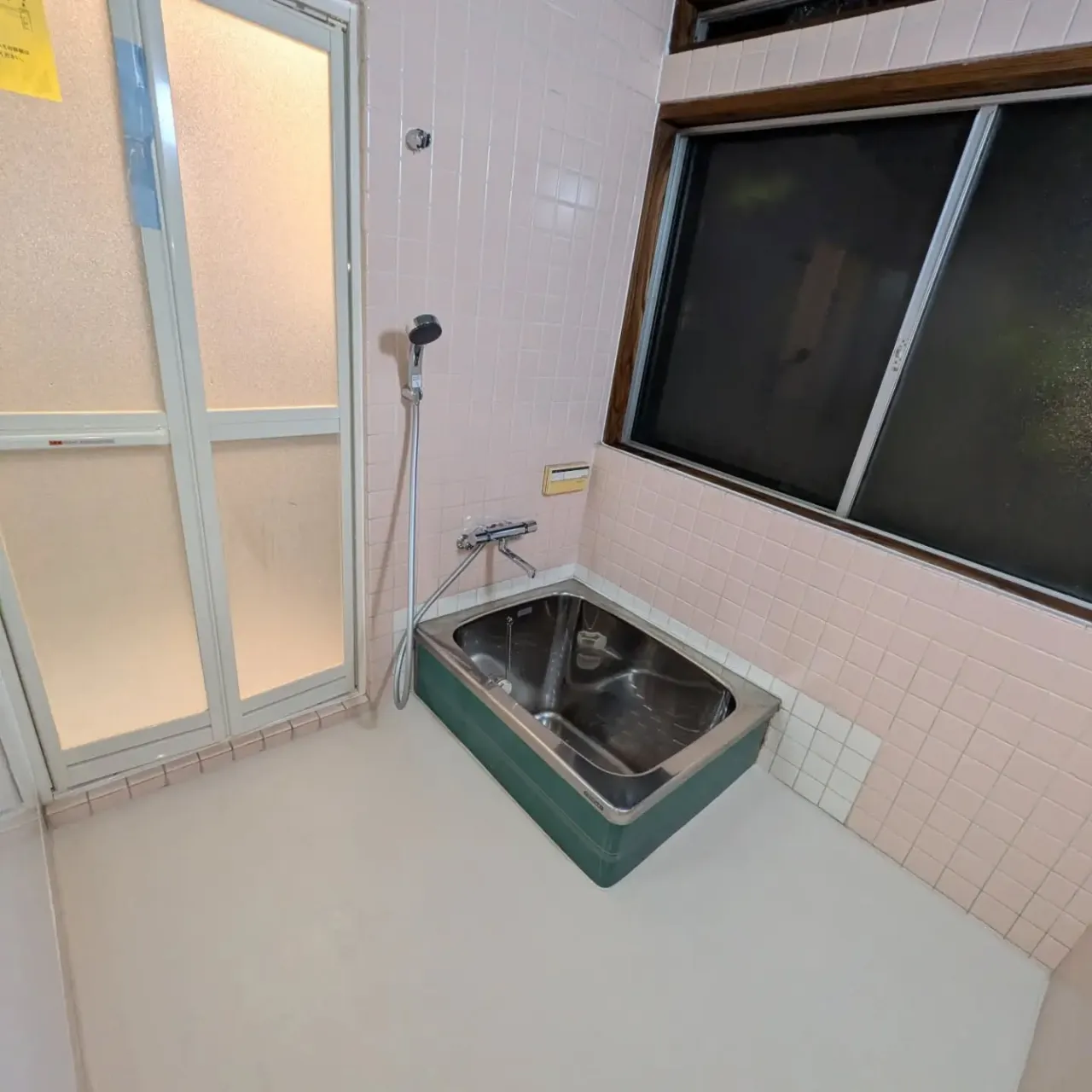 【燕市】空き家だった築古戸建を賃貸物件に再生｜水漏れ修理・浴...